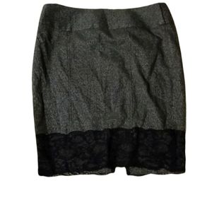 Maurices Womens Plaid lace pencil skirt Size 3/4 BNWT